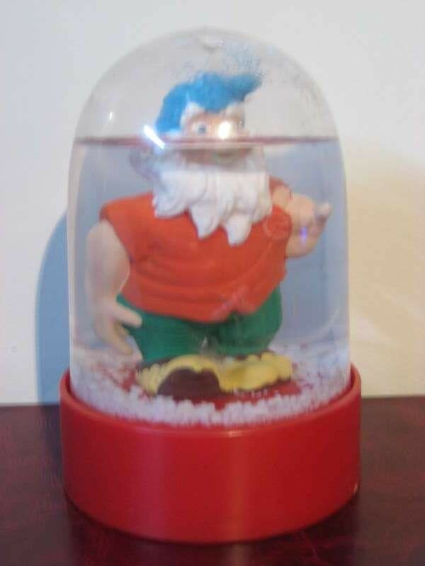 Sneeuwbol kabouter